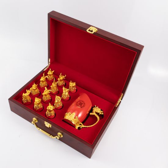 Picture of Dingliu Zodiac Ceramic Wine Set Imperial Yellow Set